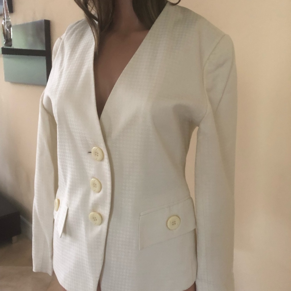Lindsey Blake Petite Blazer - Cream Colored